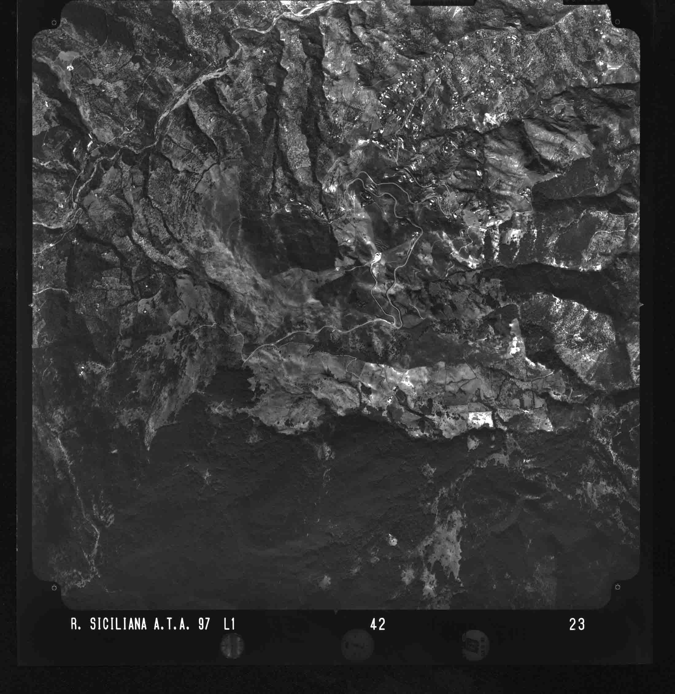 ME REITANO 42 STR 23