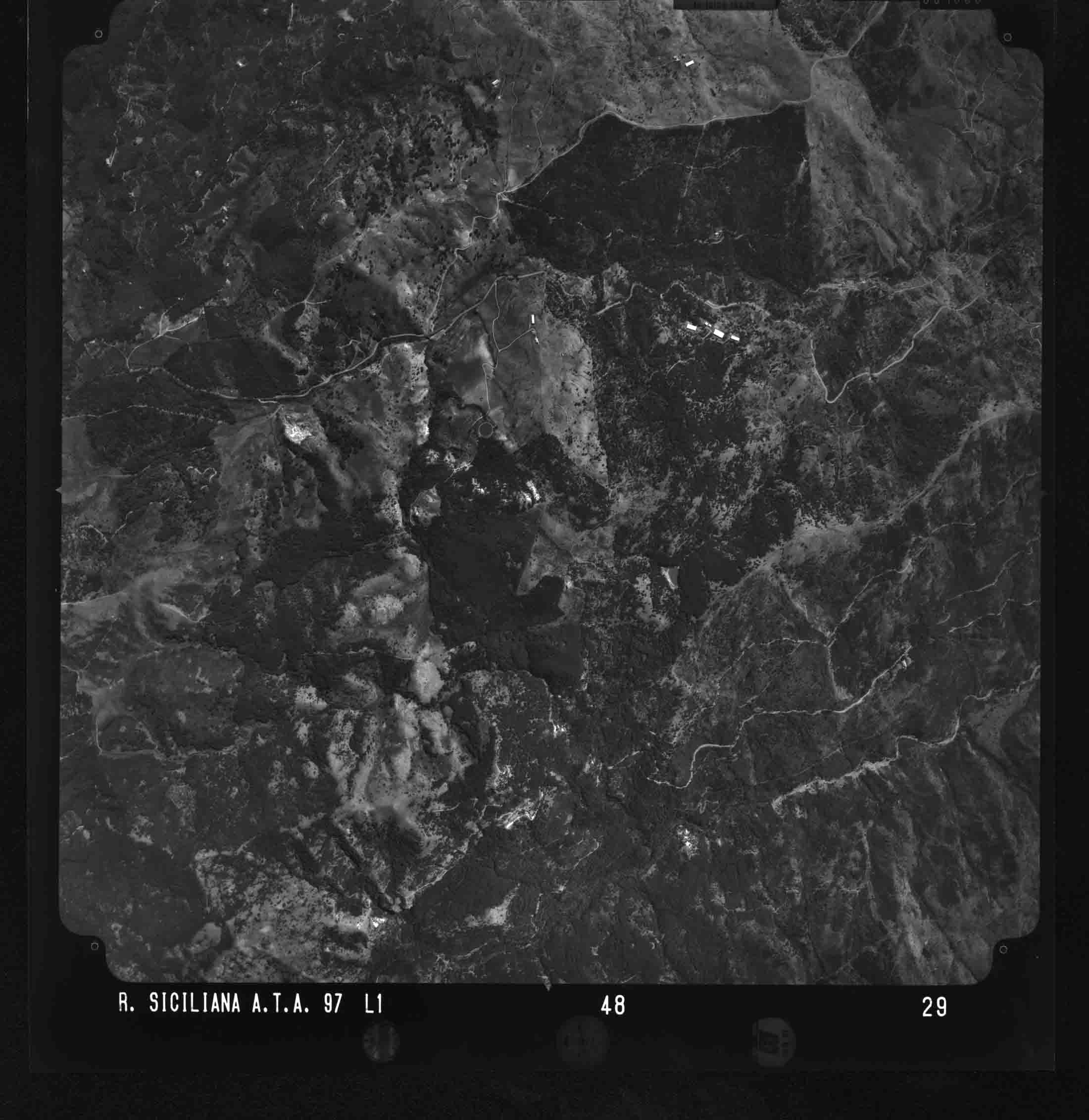 ME ROCCELLA VALDEMONE 48 STR 29