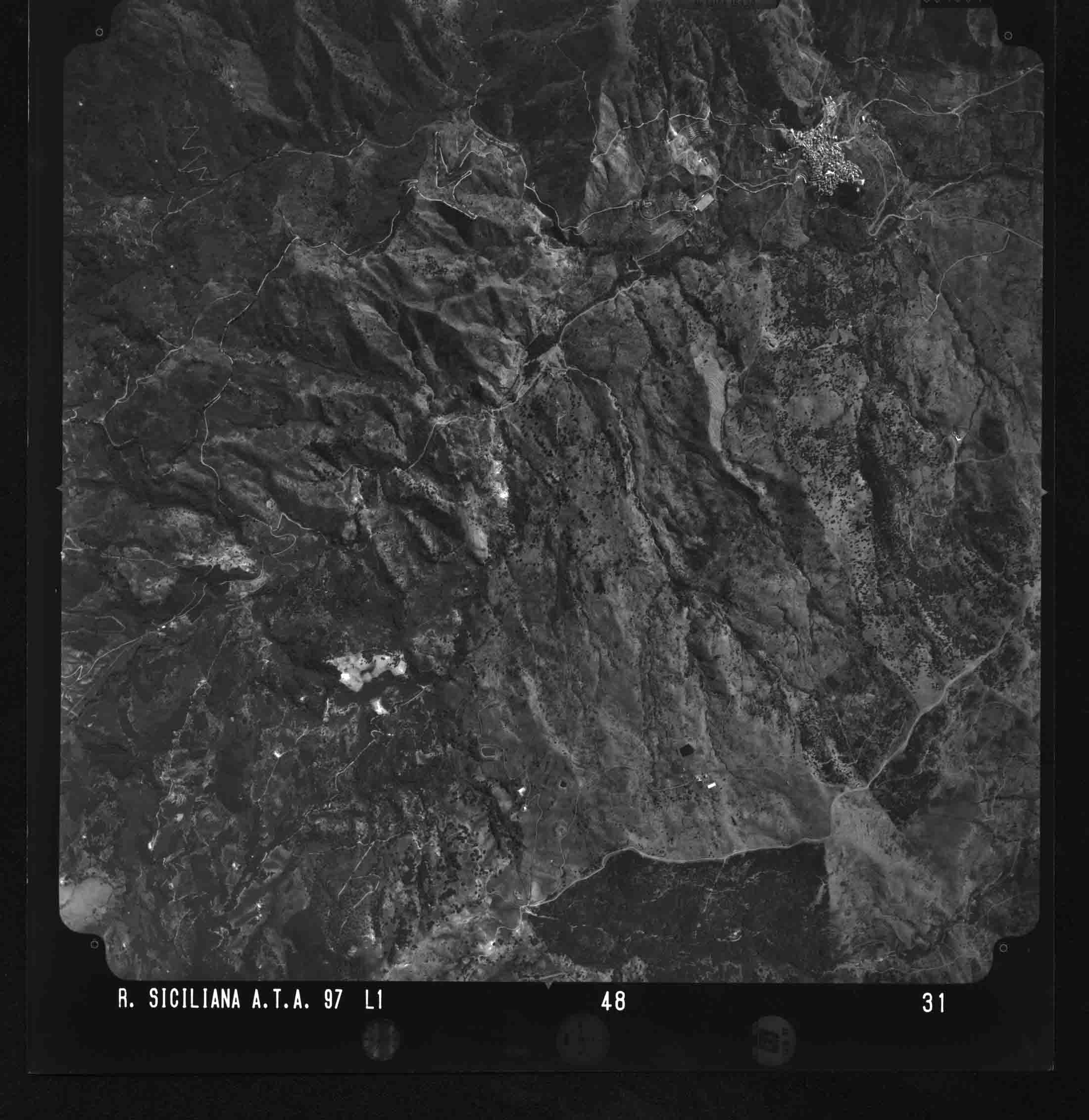 ME ROCCELLA VALDEMONE 48 STR 31