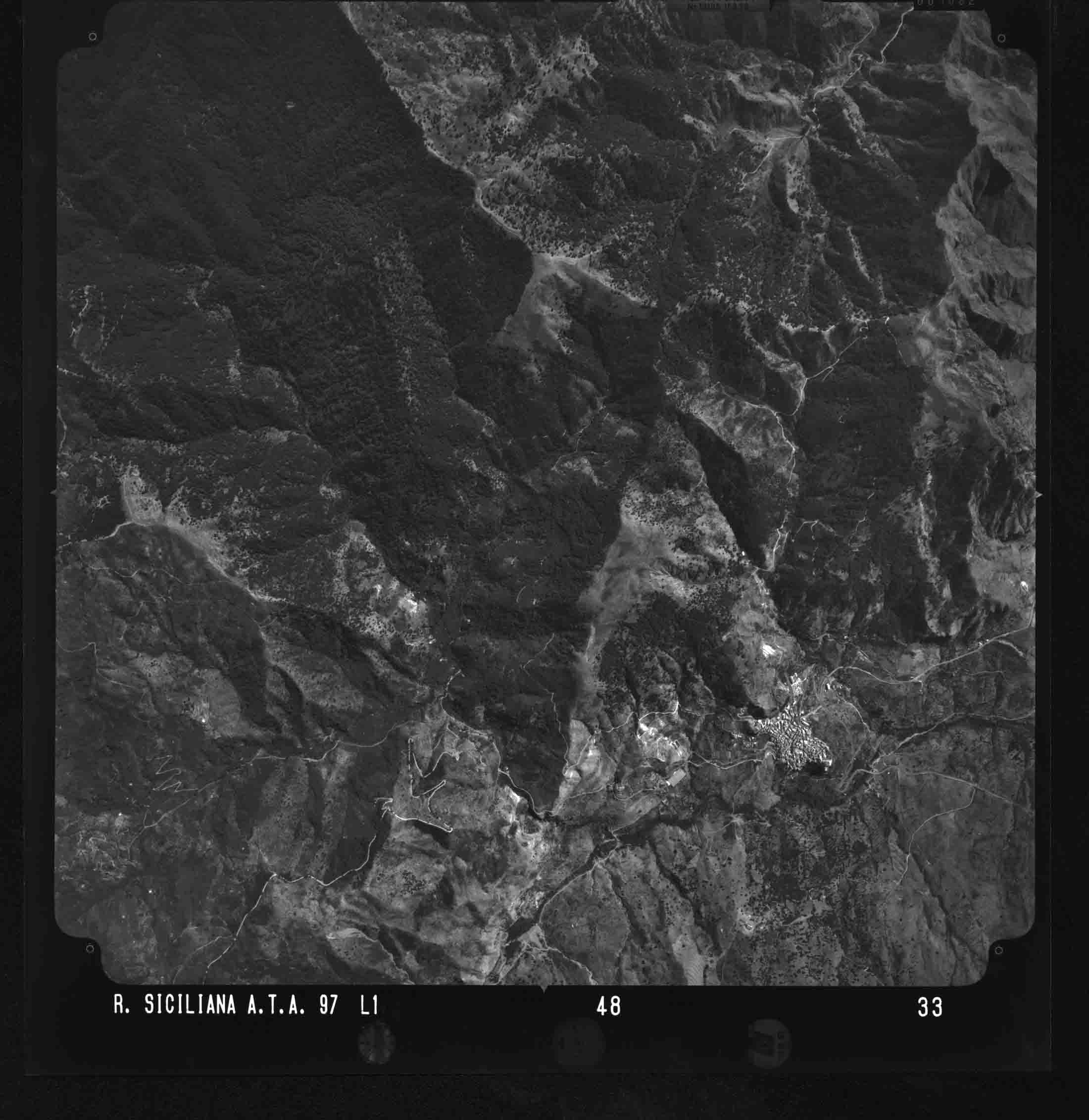 ME ROCCELLA VALDEMONE 48 STR 33