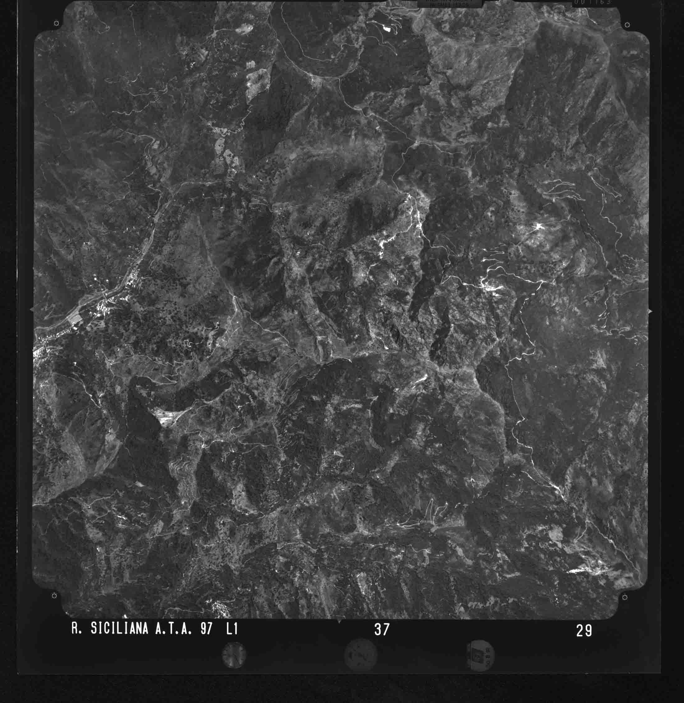 ME RODI MILICI 37 STR 29