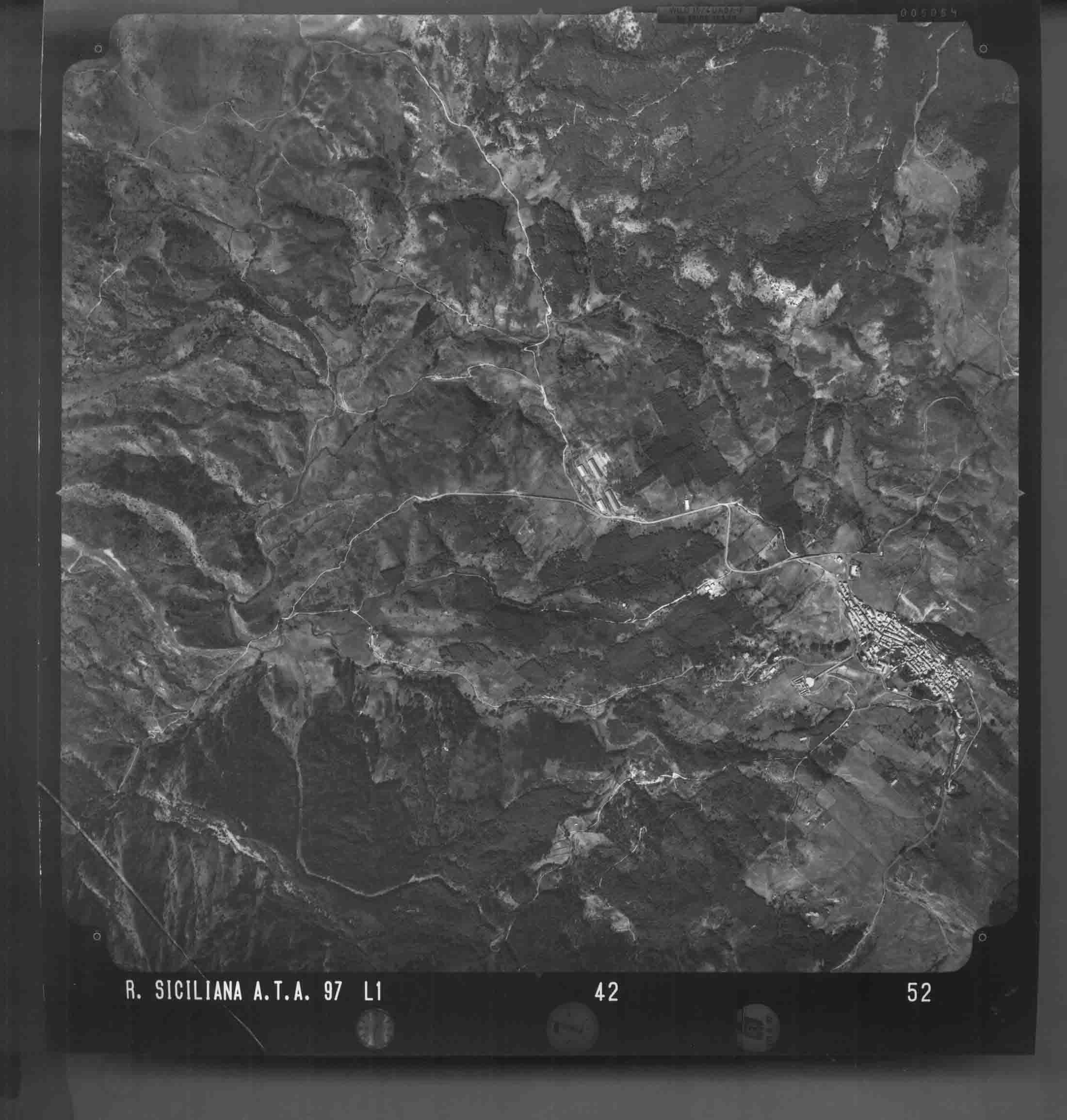 ME TORTORICI 42 STR 52