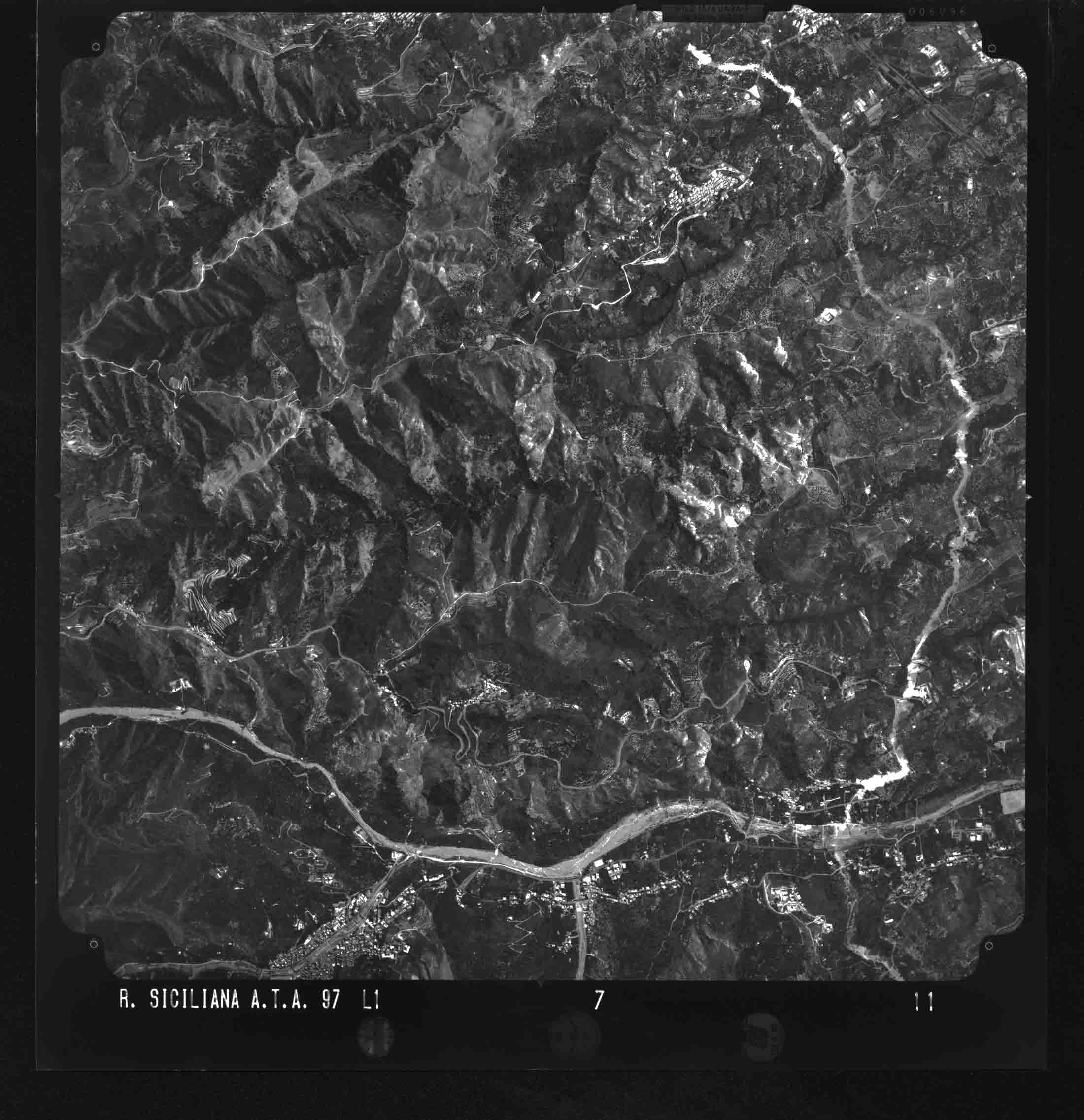 ME VENETICO 7 STR 11