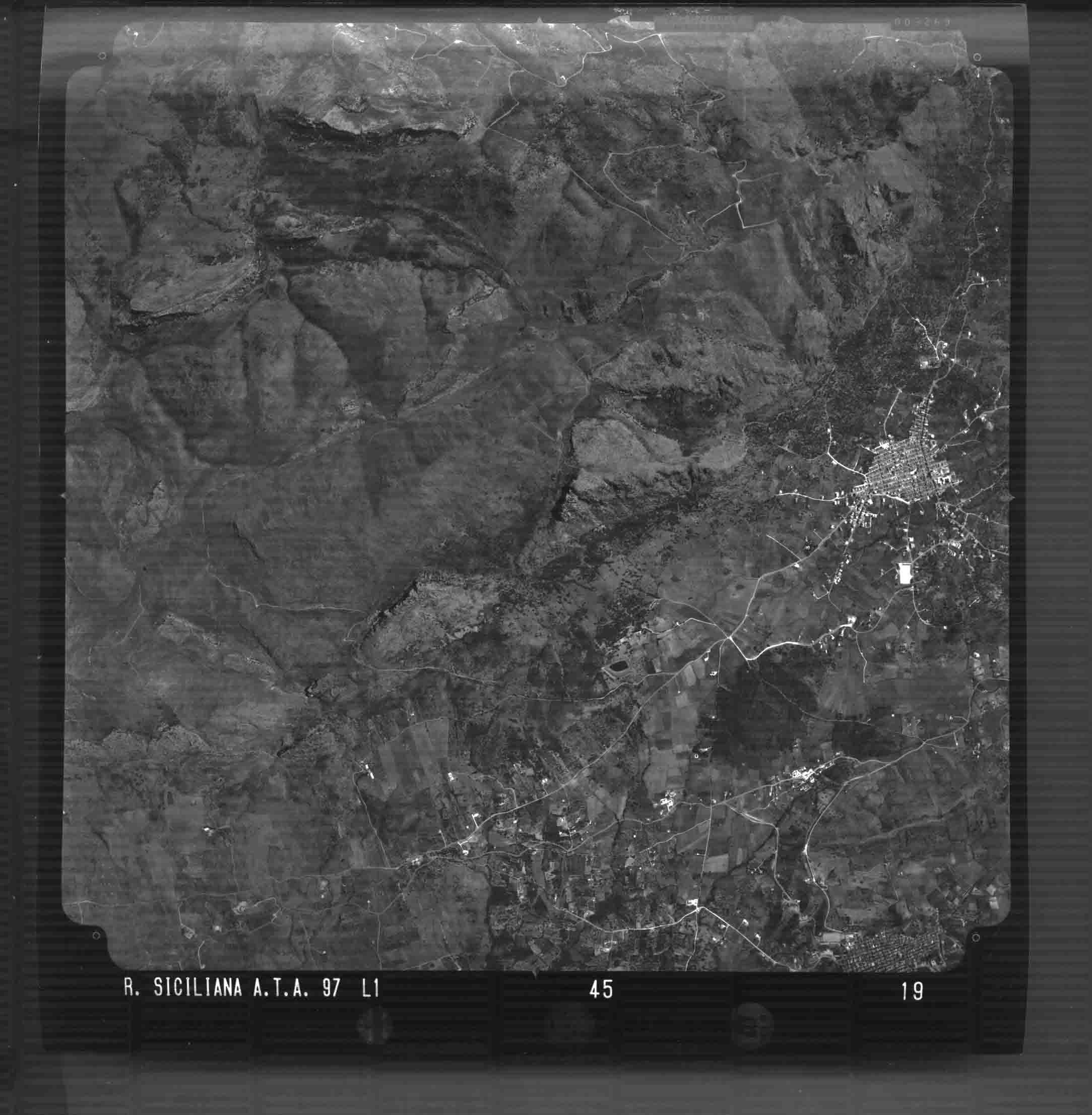 PA CACCAMO 45 STR 19