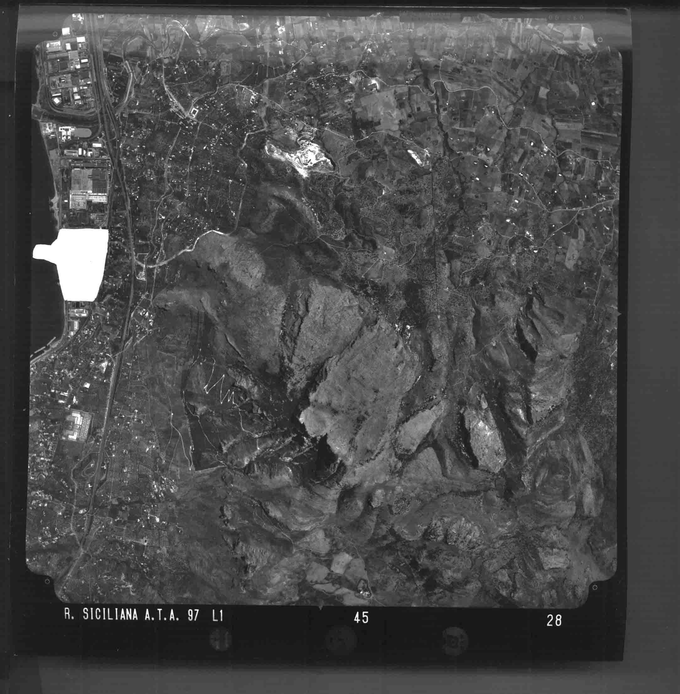 PA CACCAMO 45 STR 28