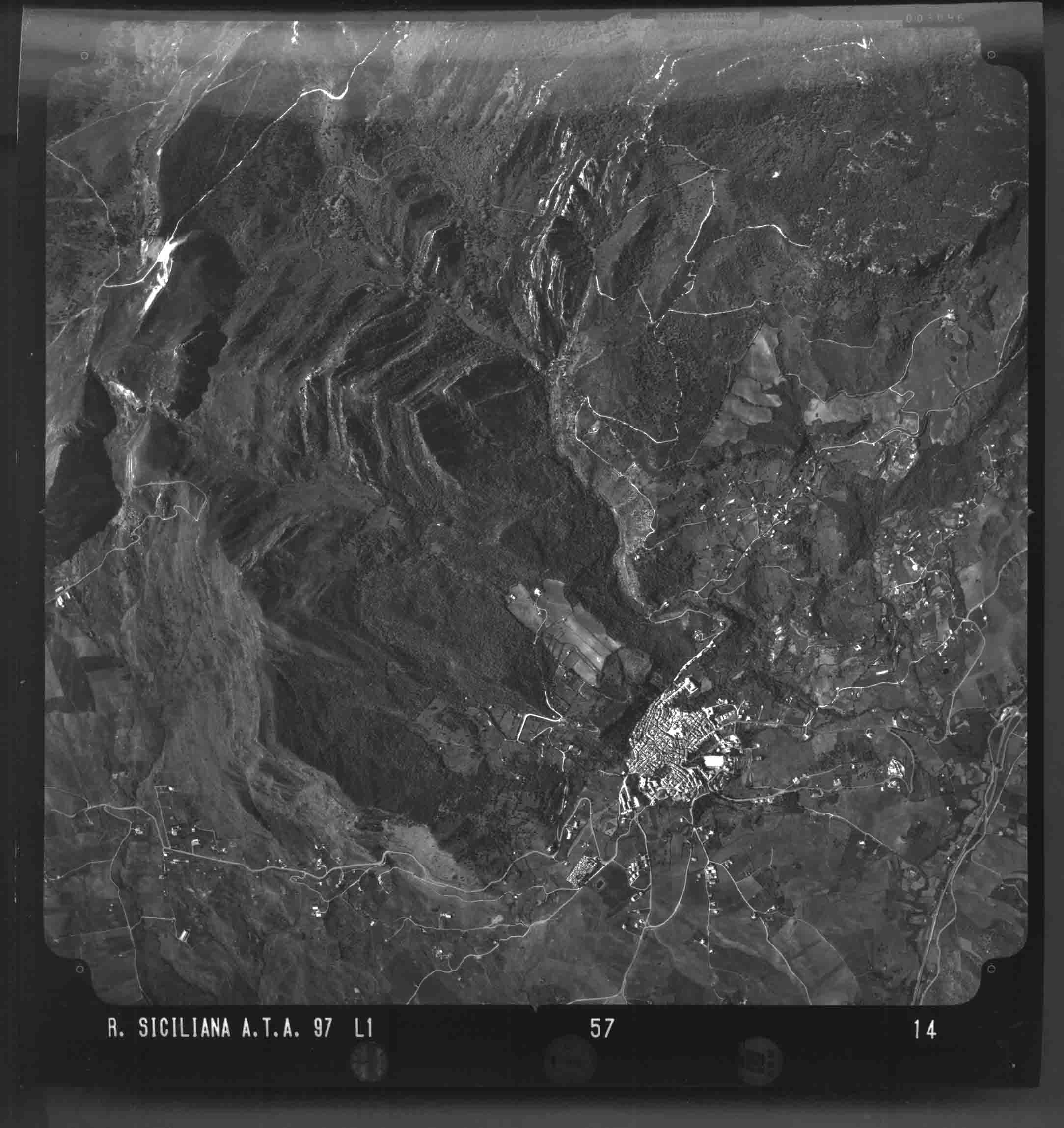 PA MEZZOJUSO 57 STR 14