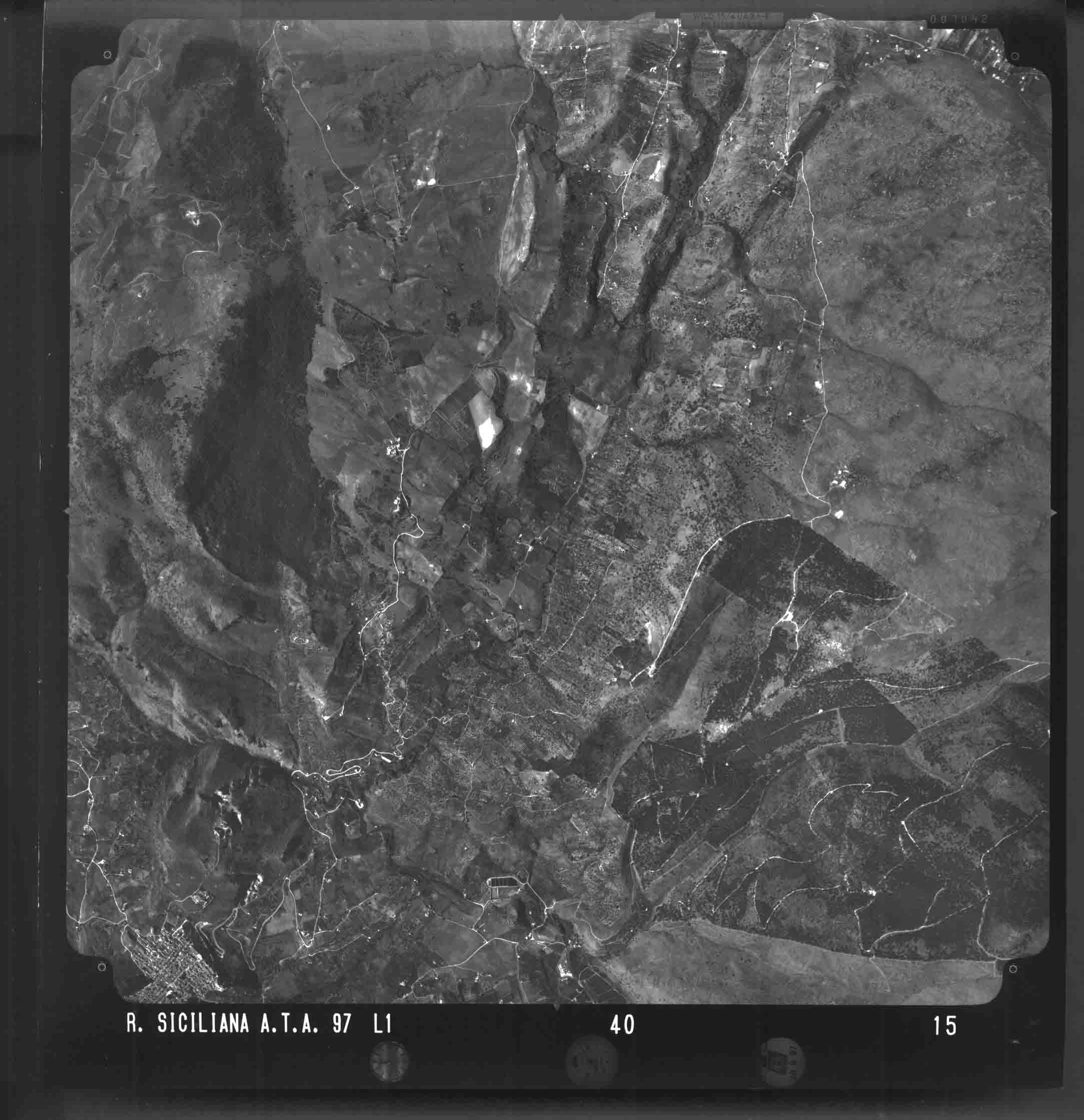 PA MISILMERI 40 STR 15