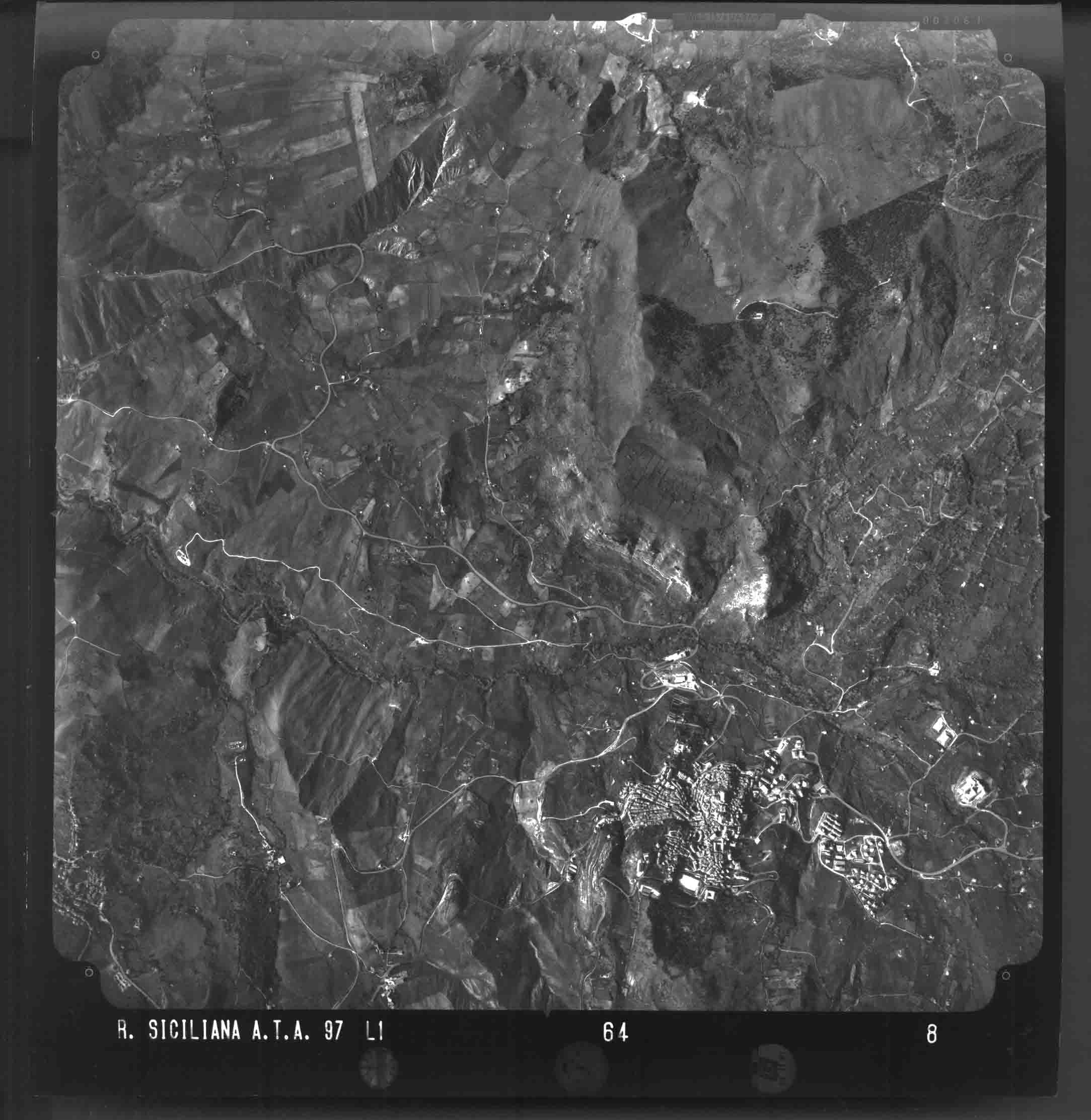 PA PETRALIA SOTTANA 64 STR 8