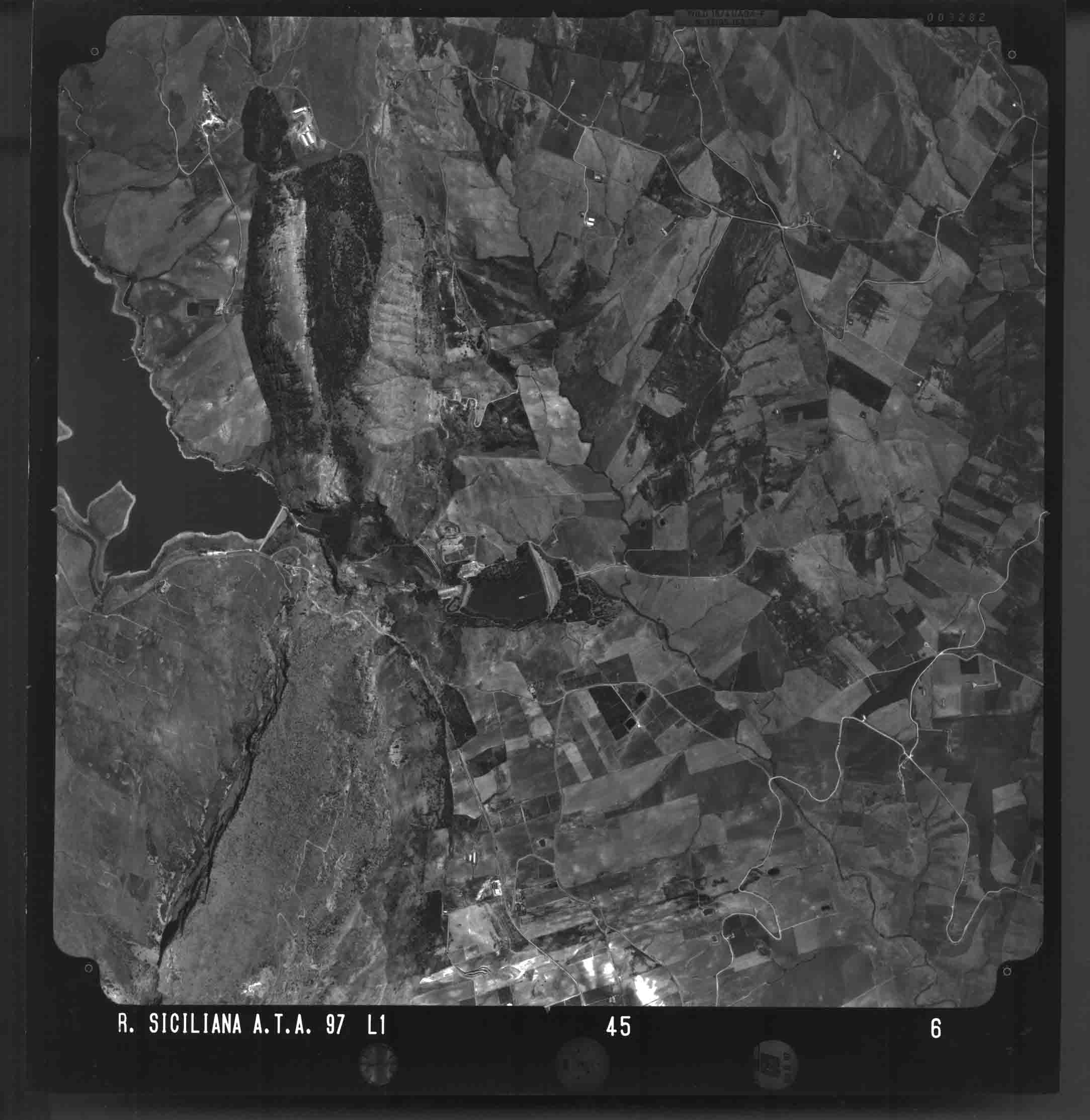 PA PIANA DEGLI ALBANESI 45 STR 6