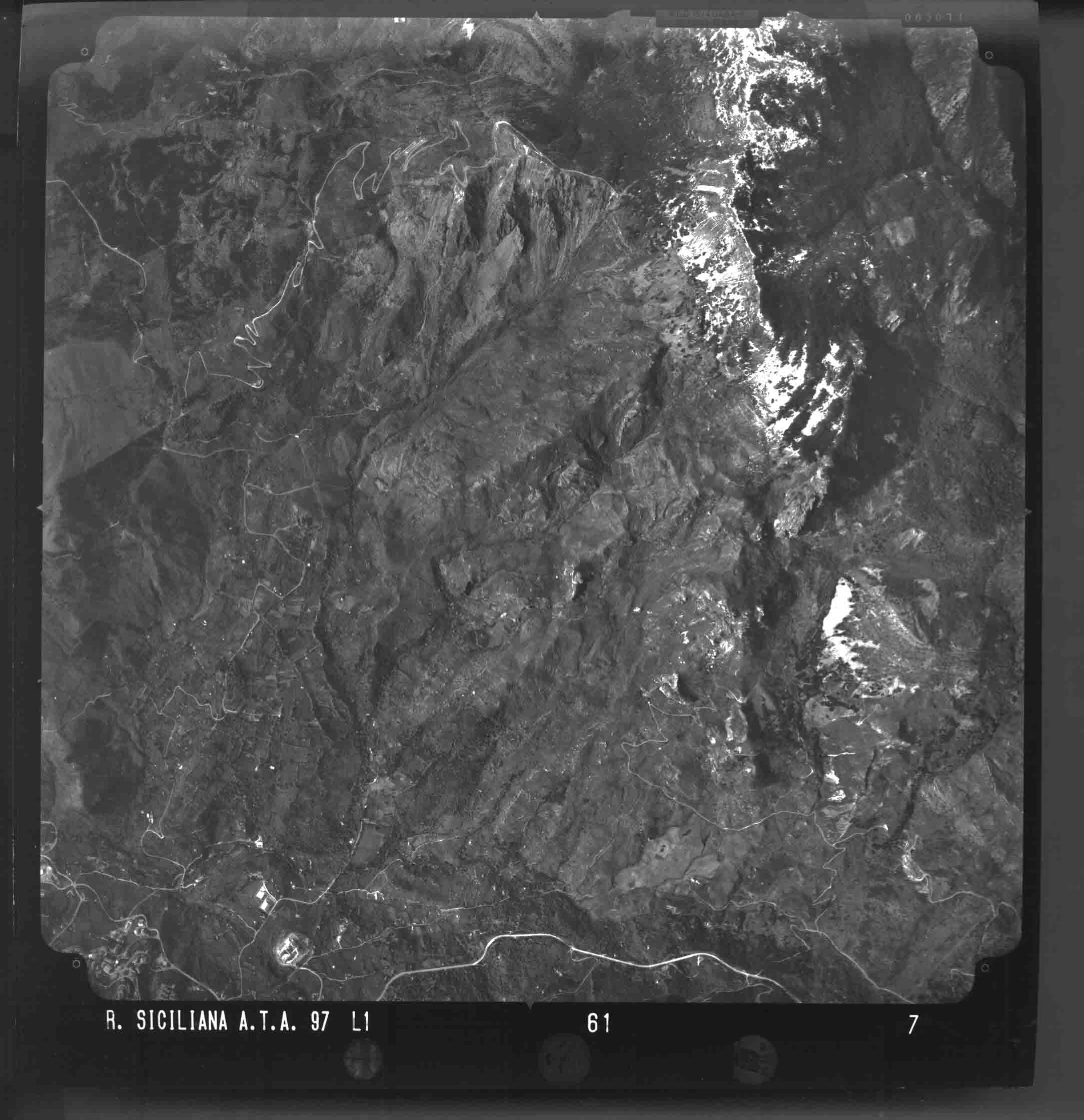 PA POLIZZI GENEROSA 61 STR 7