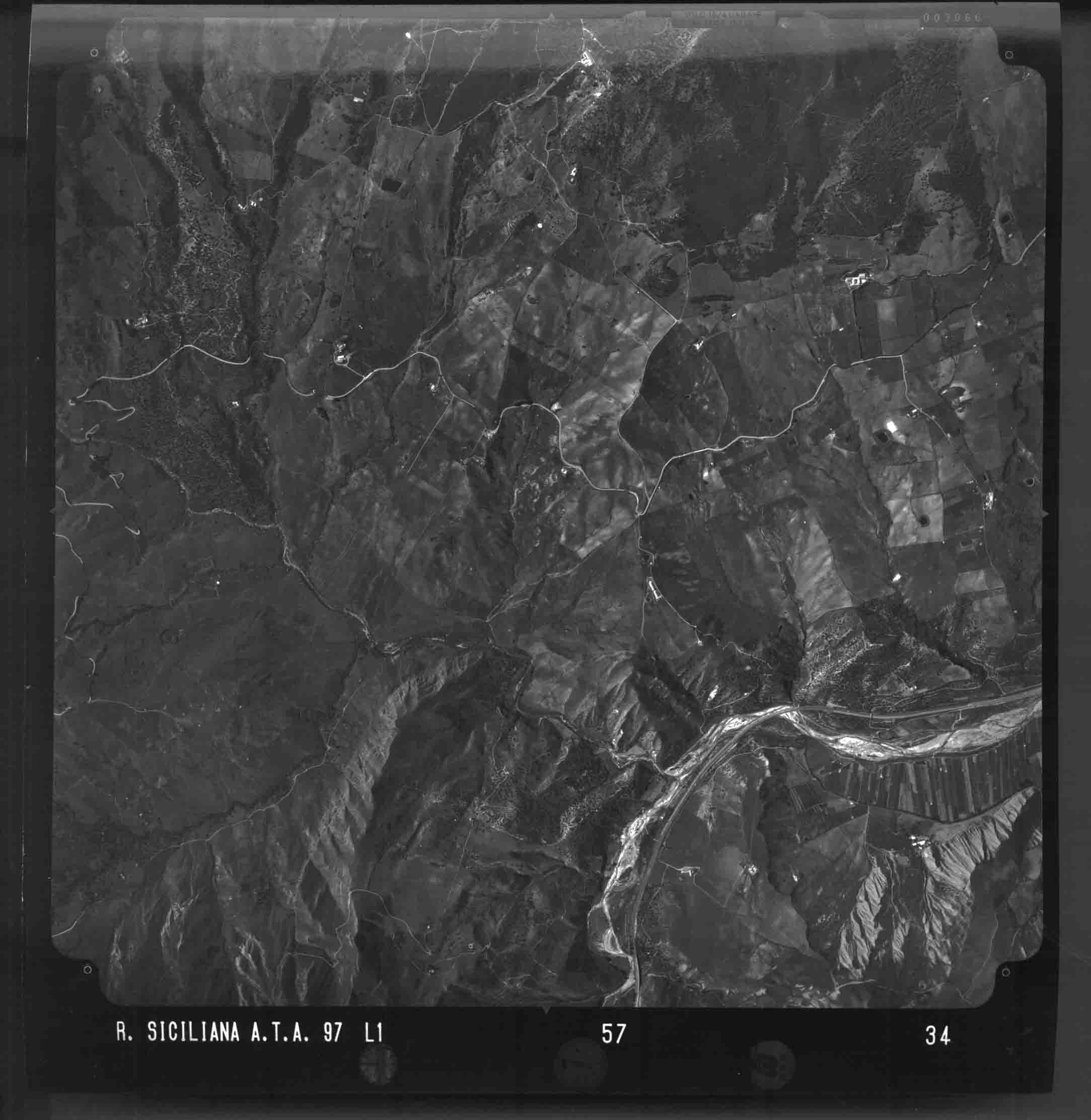 PA SCLAFANI BAGNI 57 STR 34