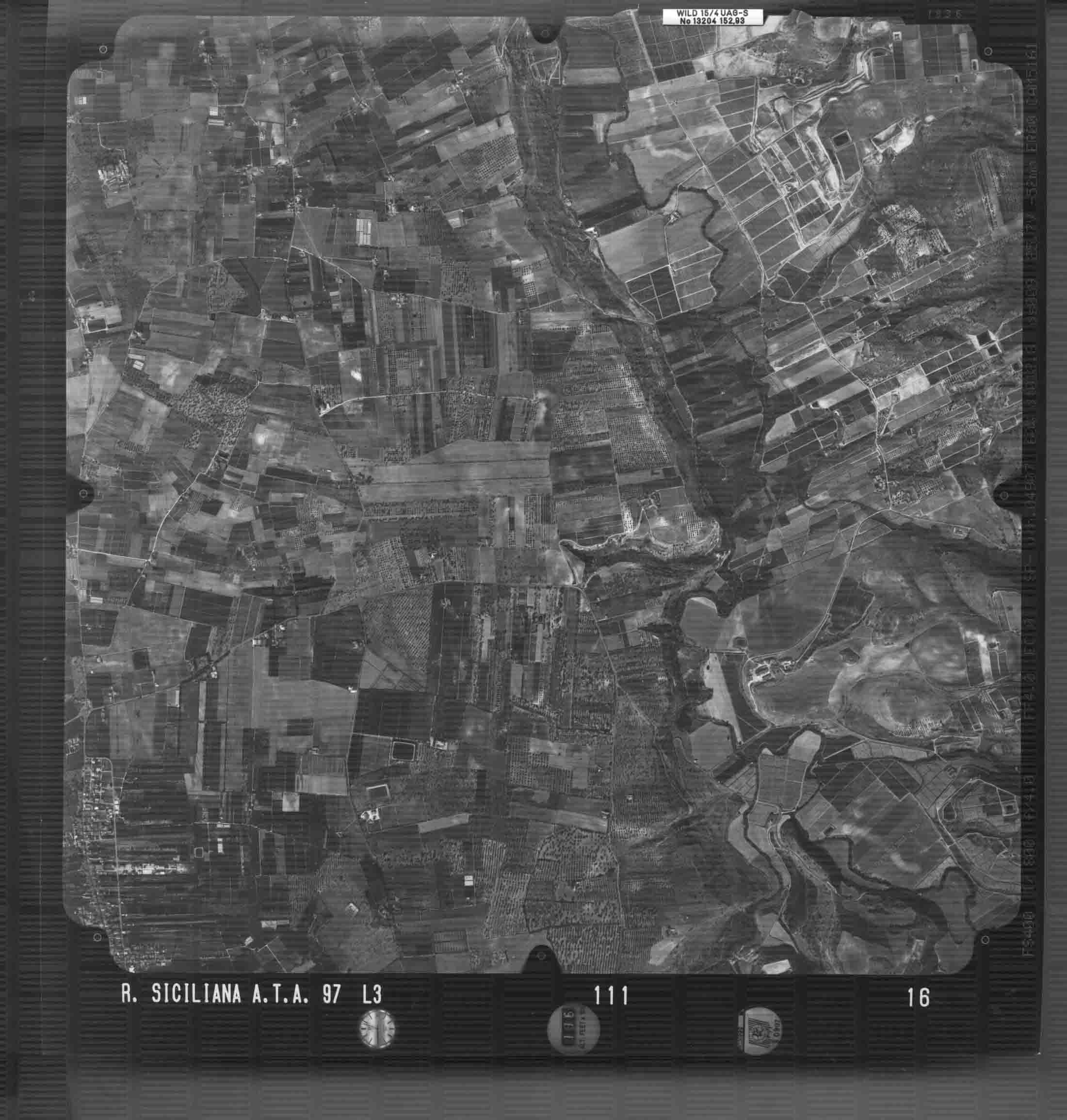 RG VITTORIA 111 STR 16