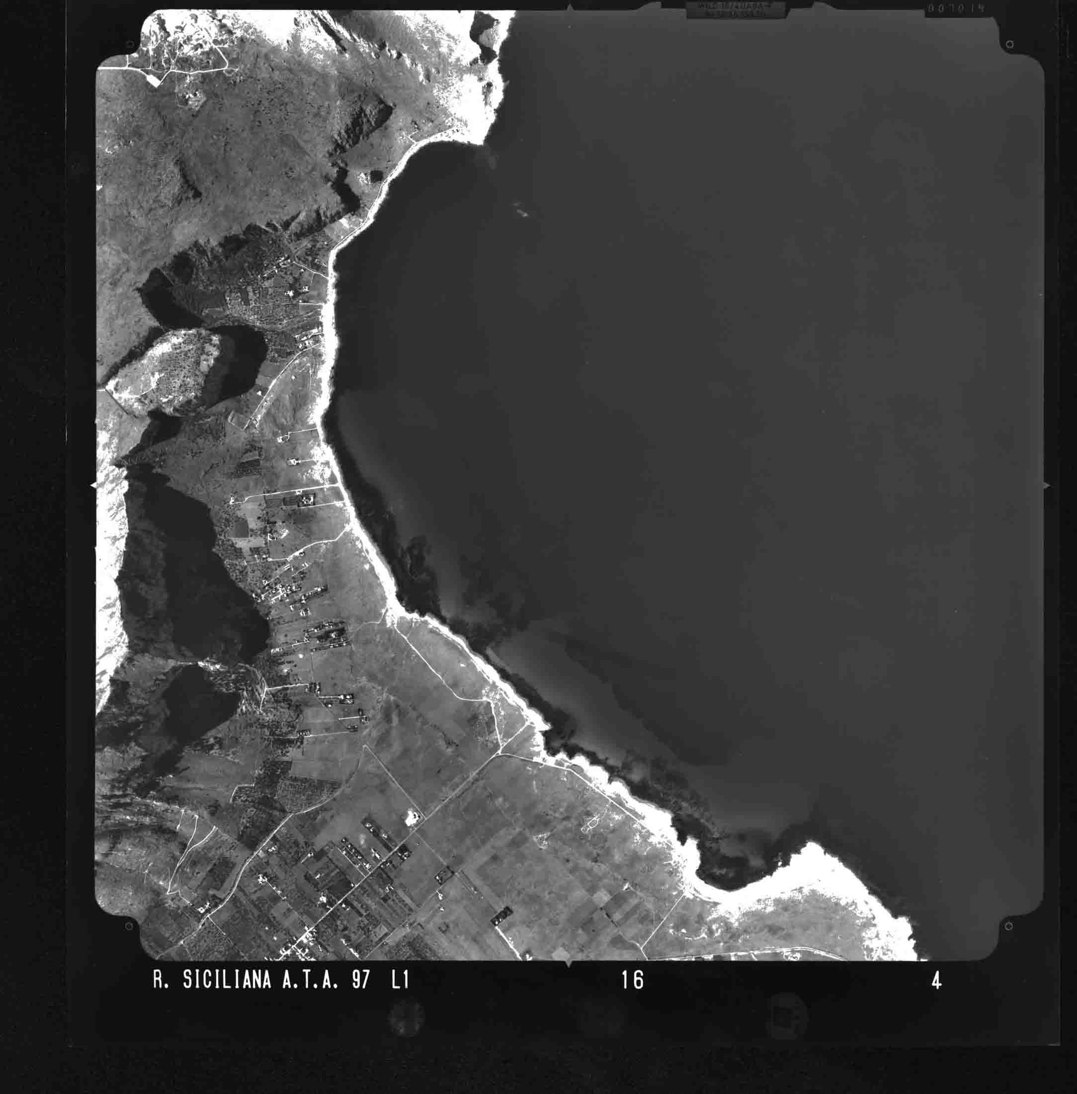 TP CUSTONACI 16 STR 4