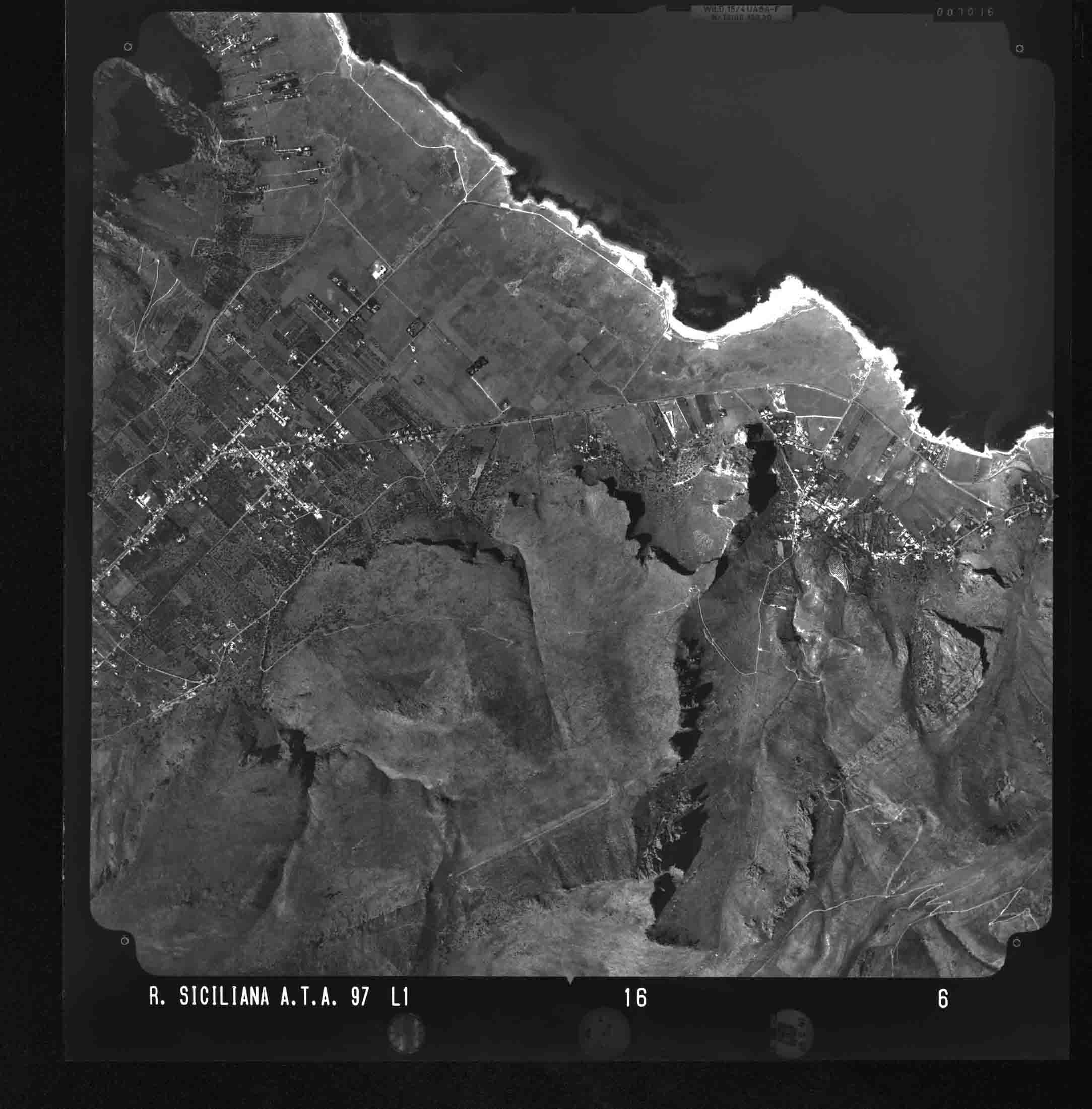 TP CUSTONACI 16 STR 6