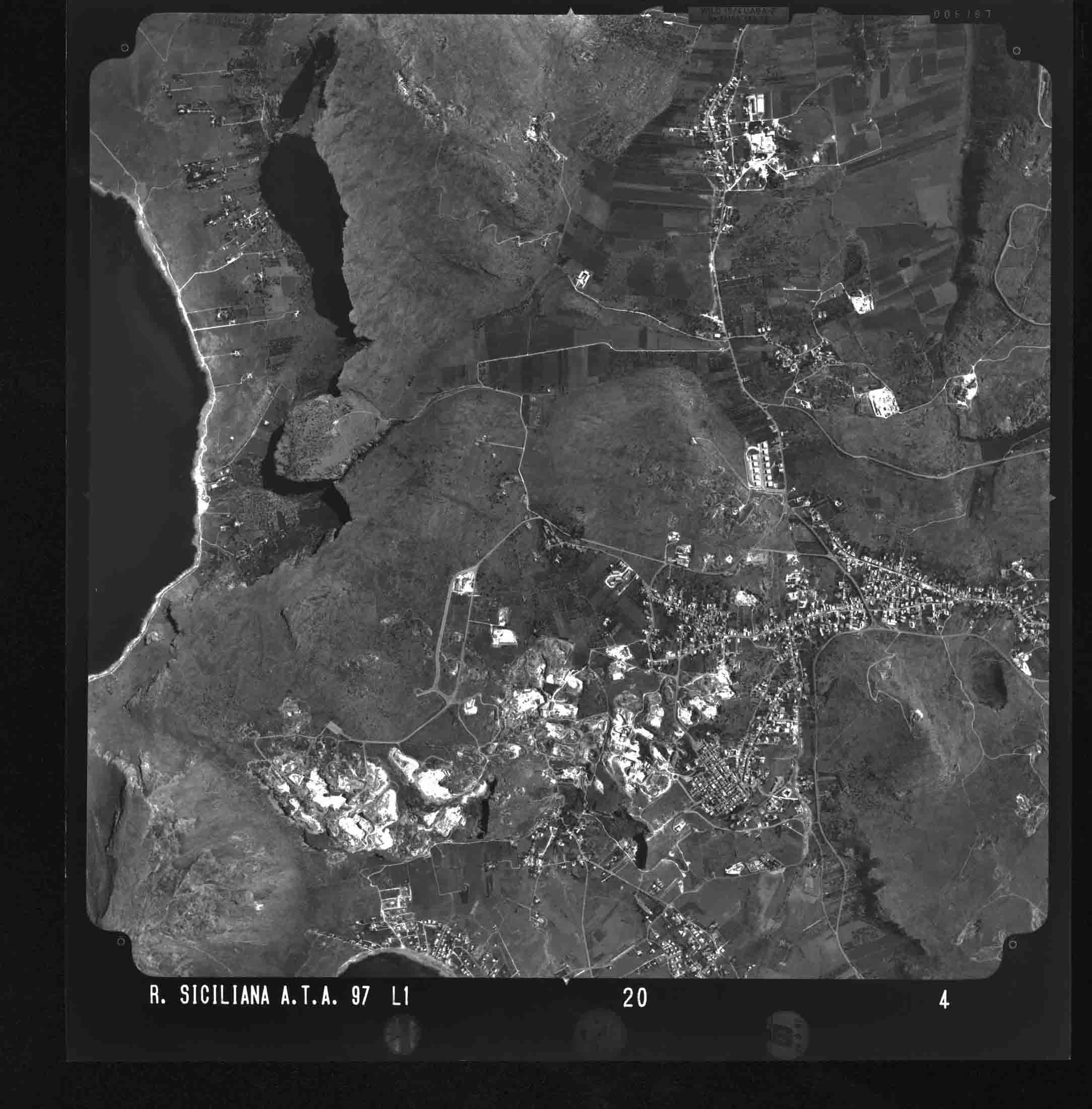 TP CUSTONACI 20 STR 4