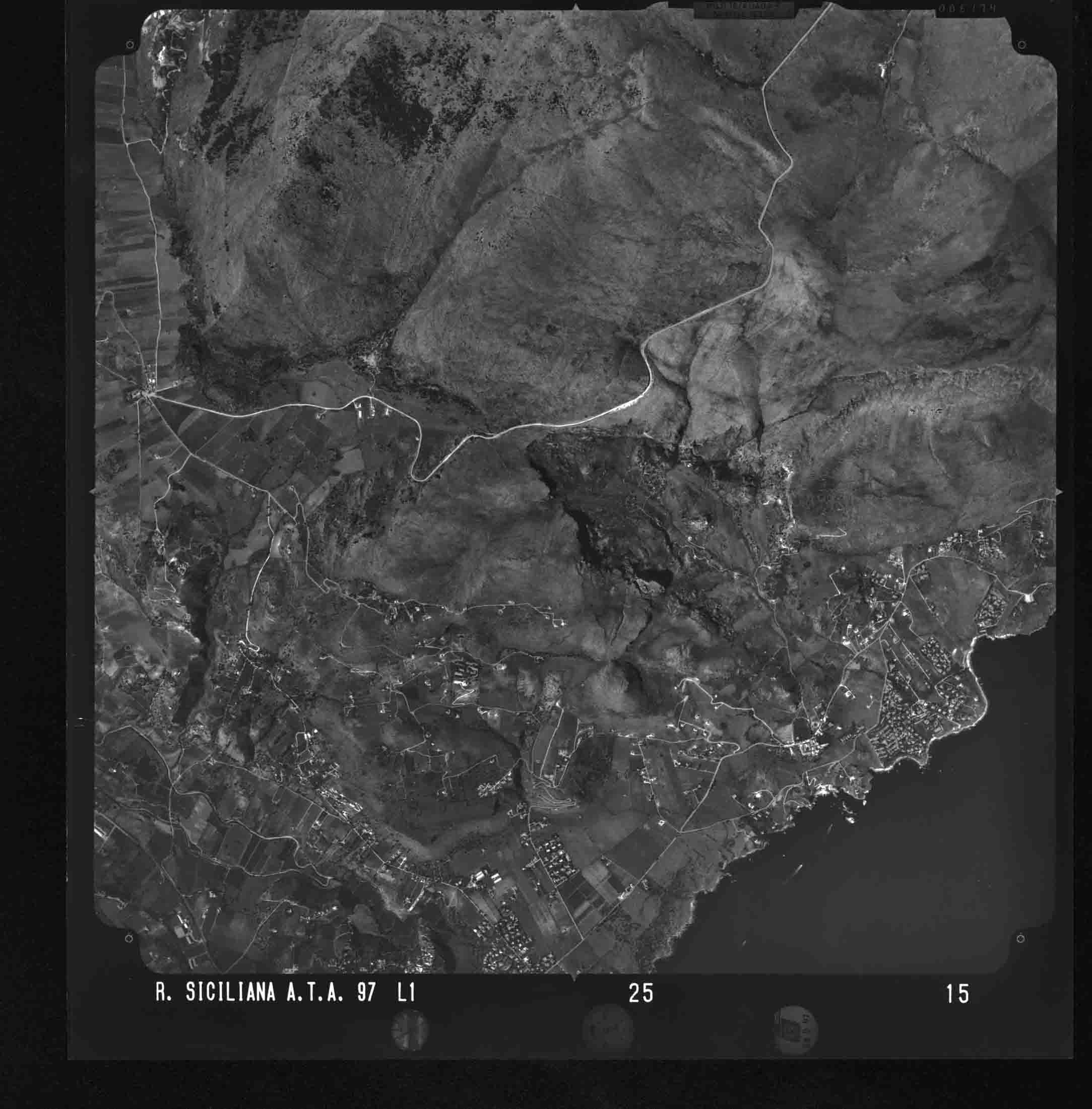 TP CUSTONACI 25 STR 15