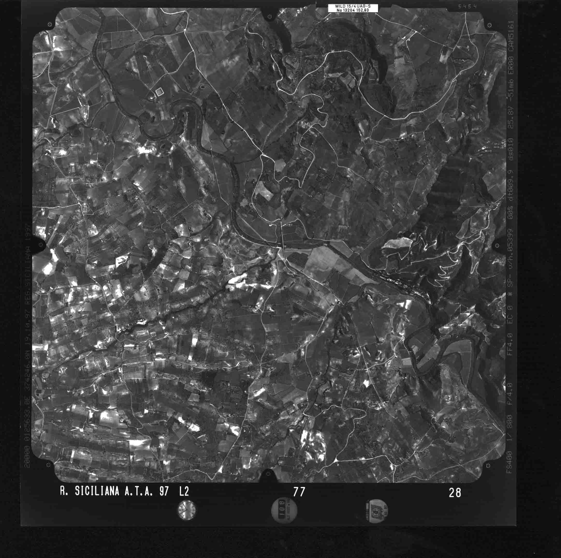 TP PARTANNA 77 STR 28