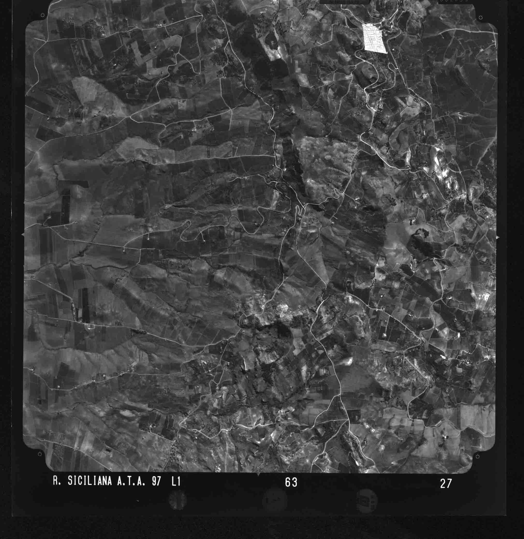 TP SALAPARUTA 63 STR 27